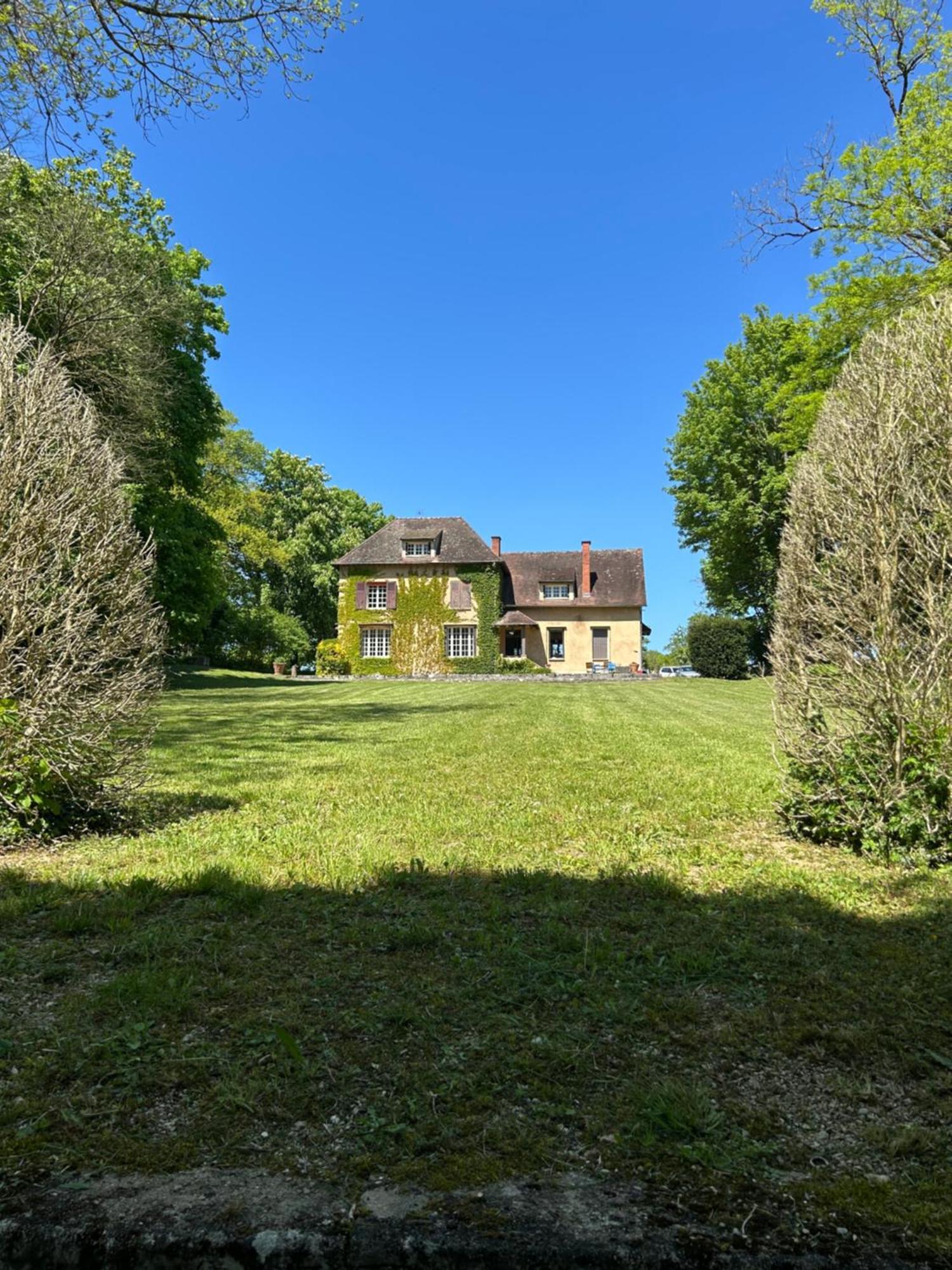 Le Parc Villa Coulanges-sur-Yonne Exterior photo